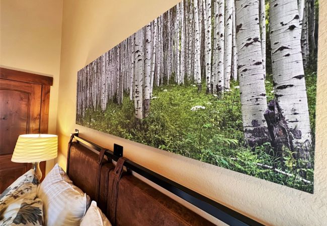 Condominium in Breckenridge - Near Quick Silver Lift, In Breck, Private Hot Tub Condominium in Breckenridge - Near Quick Silver Lift, In Breck, Private Hot Tub