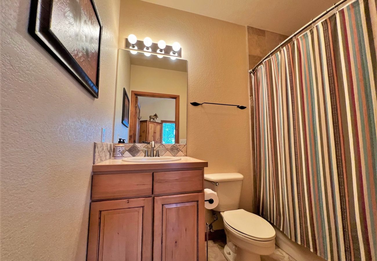 Condominium in Breckenridge -  Ski In-Out Snow Fl. Lift Breck! Pool+Hot Tub 