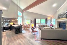 Condominium in Breckenridge - True Ski-In/Ski-Out on 4 O’Clock Run | Tyra Summit