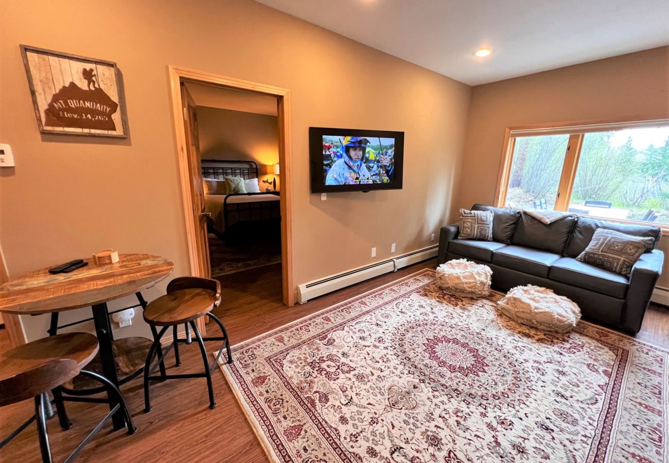 Townhouse in Breckenridge -  Ski In-Out 300 ft to 4 O'clock Run Private Hot Tub