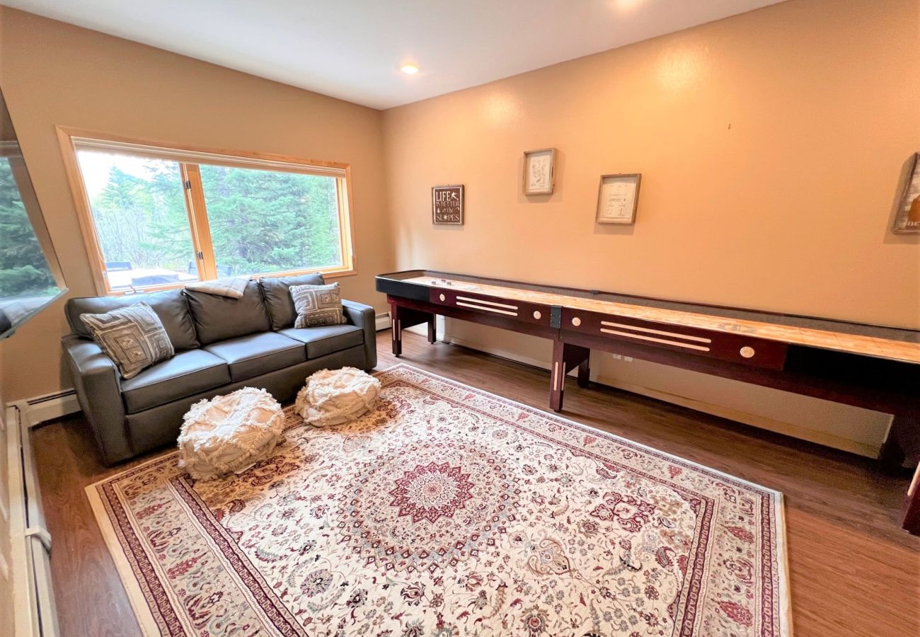 Townhouse in Breckenridge -  Ski In-Out 300 ft to 4 O'clock Run Private Hot Tub