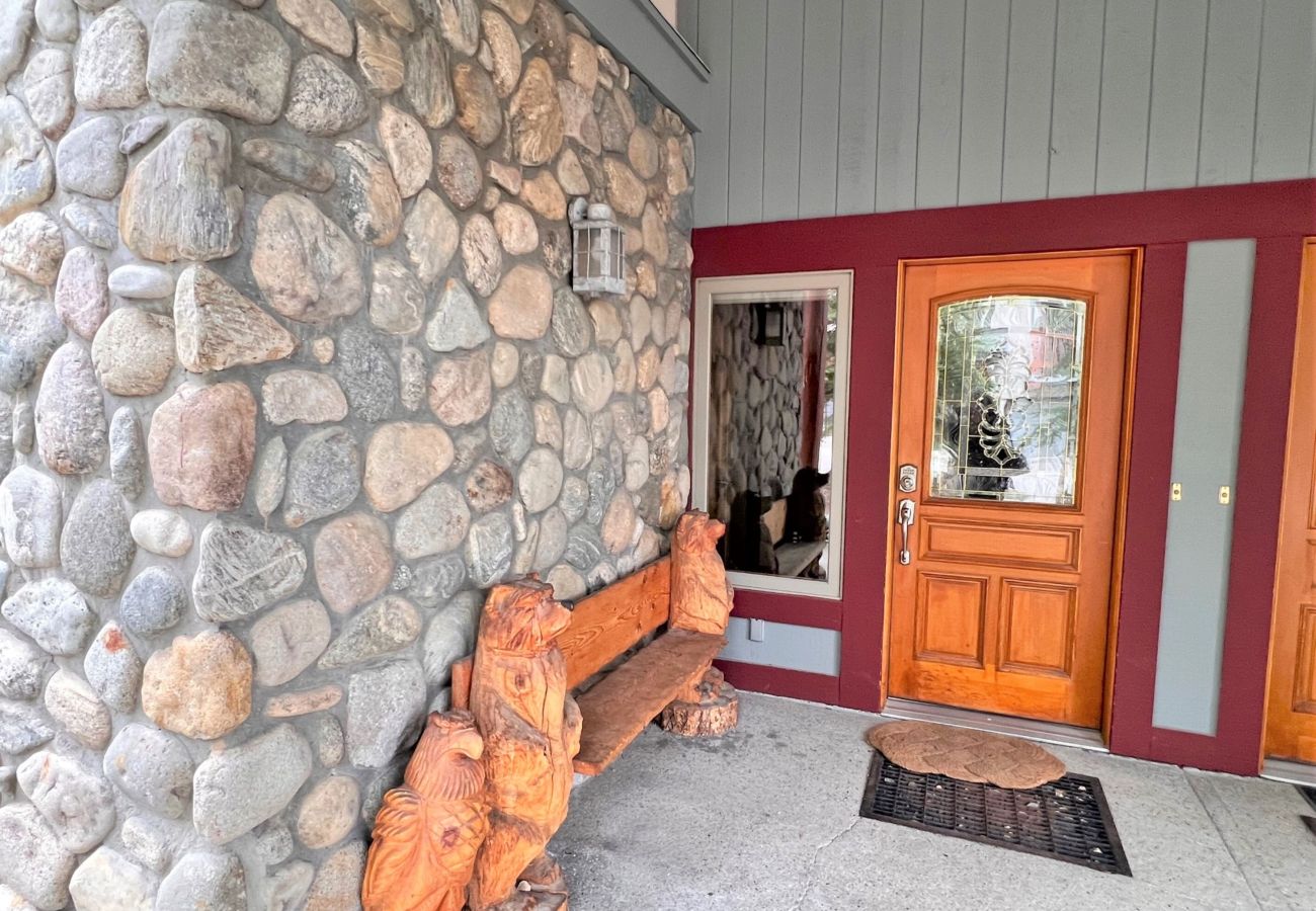 Townhouse in Breckenridge -  Ski In-Out 300 ft to 4 O'clock Run Private Hot Tub