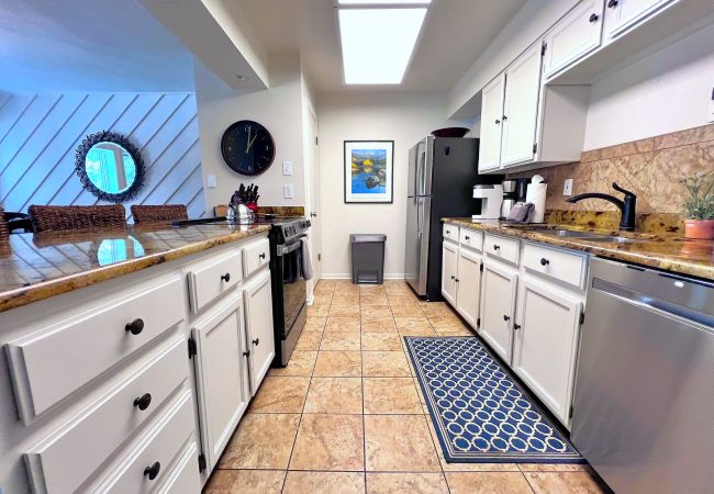 Condominium in Breckenridge - Park Place Aspen Condo • Walk to Main St. • Snowflake Lift • Pool+Hot Tubs Condominium in Breckenridge - Park Place Aspen Condo • Walk to Main St. • Snowflake Lift • Pool+Hot Tubs