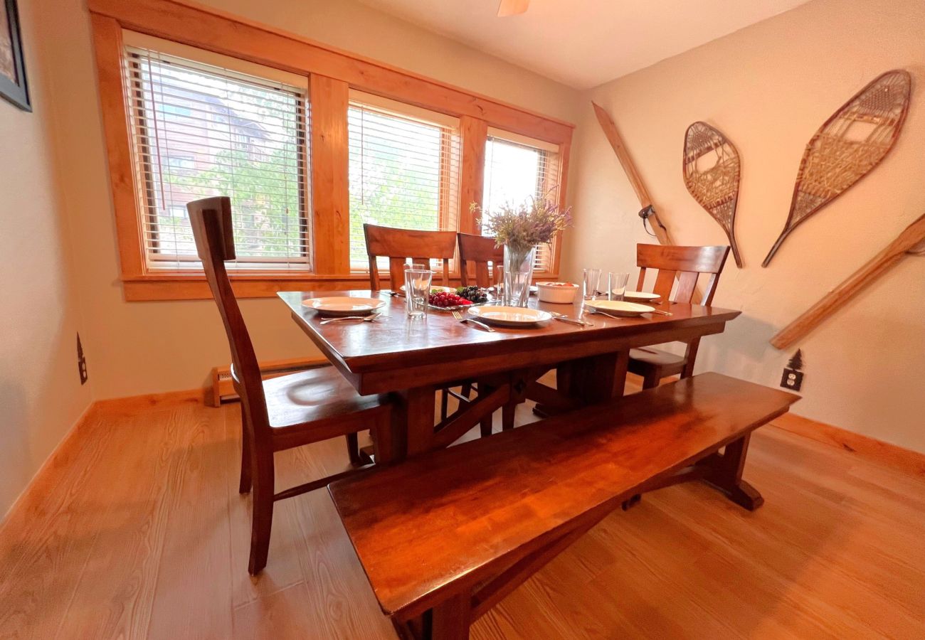 Condominium in Breckenridge - Walk to Main St. Near Snowflake Lift Hot Tubs+Pool