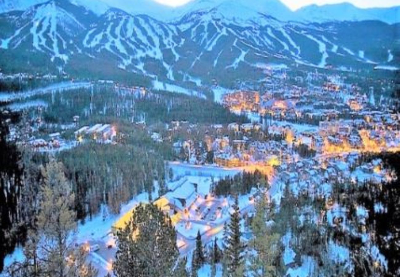 House in Breckenridge - Ski-In 4 Oclock Run Hot Tub Soak Shop+Eat in Breck
