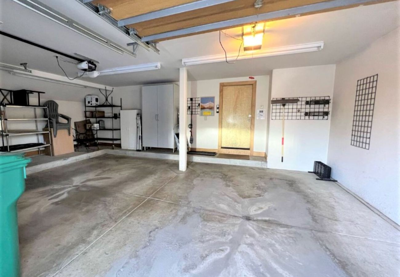 House in Frisco - Wow Gourmet Kitchen Theater Rm Ensuite Bedrooms