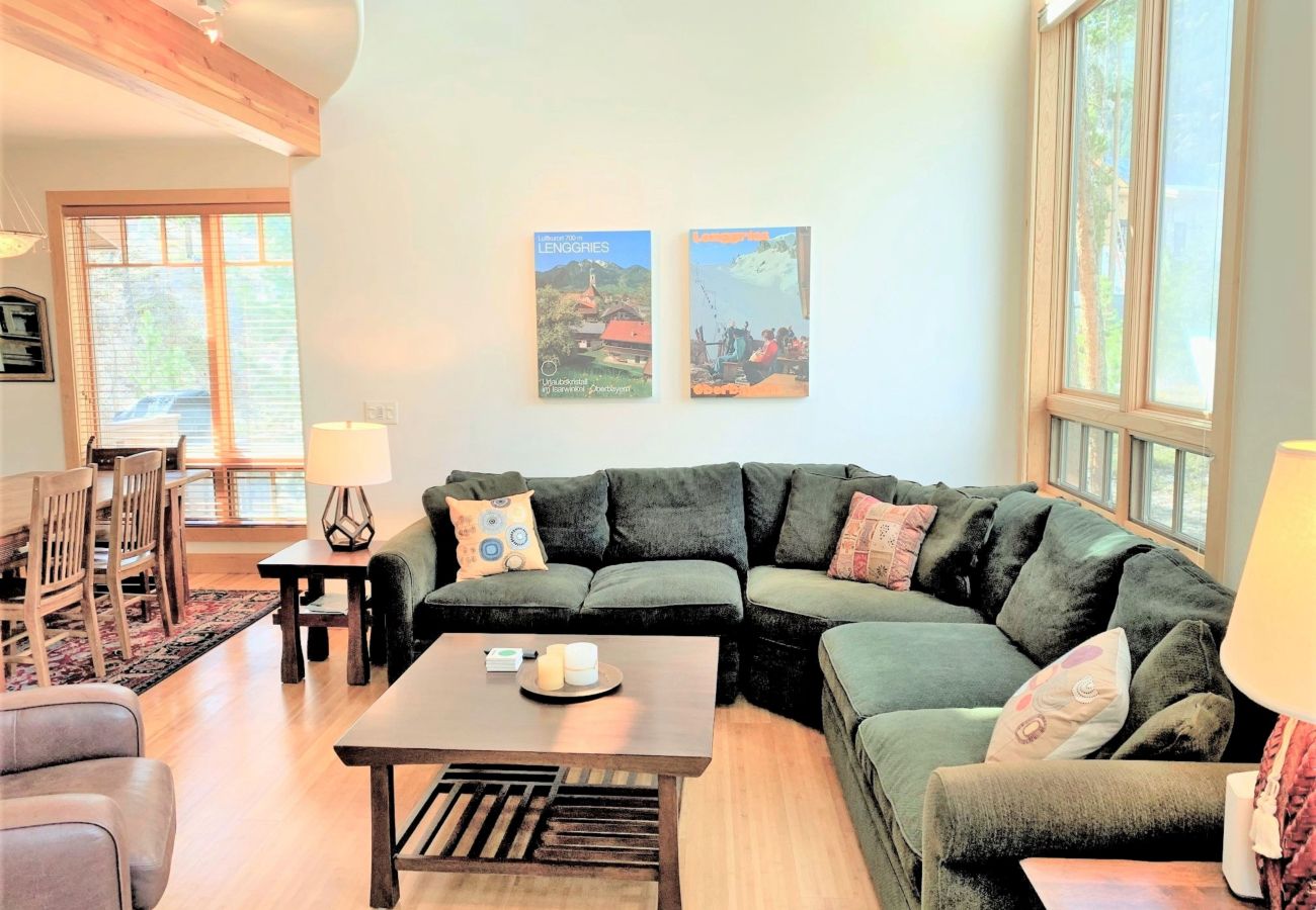 House in Frisco - Wow Gourmet Kitchen Theater Rm Ensuite Bedrooms