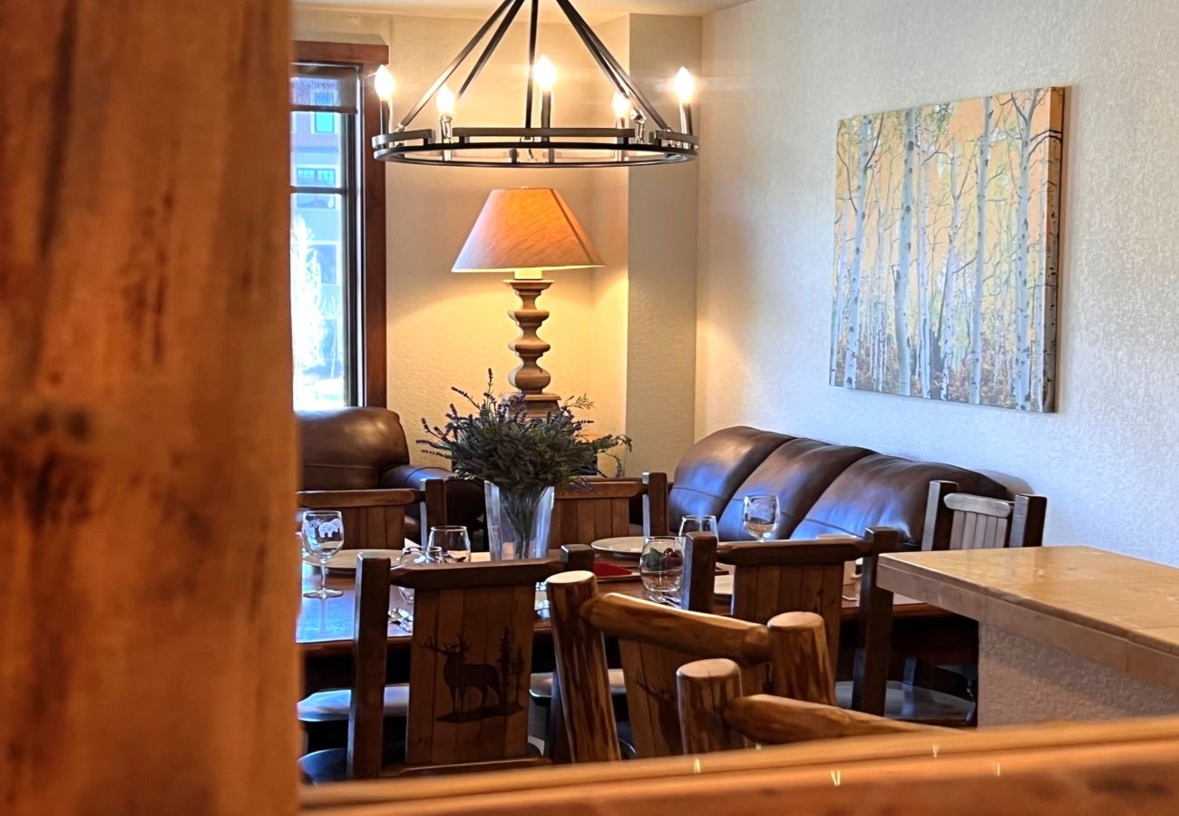Condominium in Breckenridge - Main St Station Views! Pool+7 Hot Tubs Walk 2 Lift