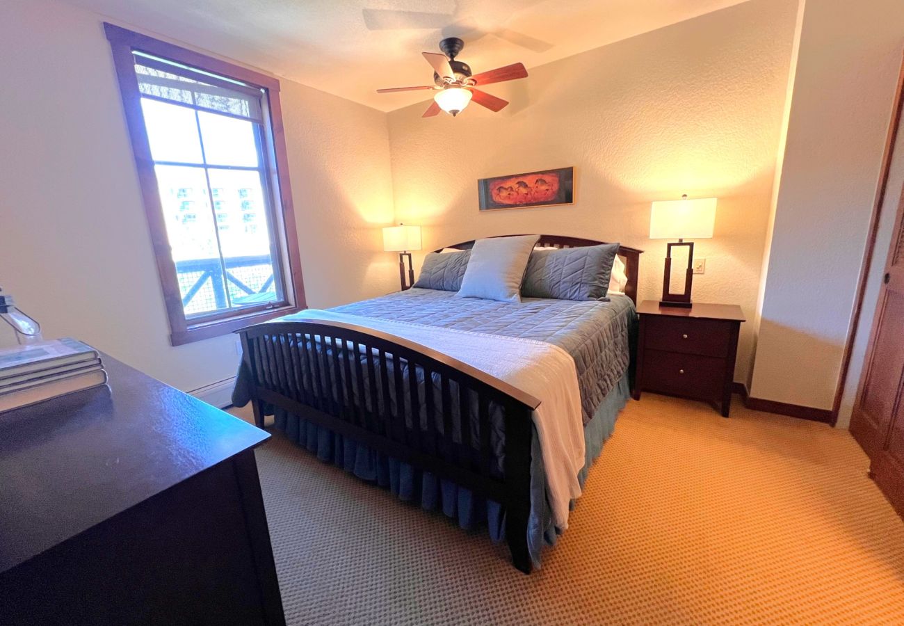 Condominium in Breckenridge - Main St Station Views! Pool+7 Hot Tubs Walk 2 Lift