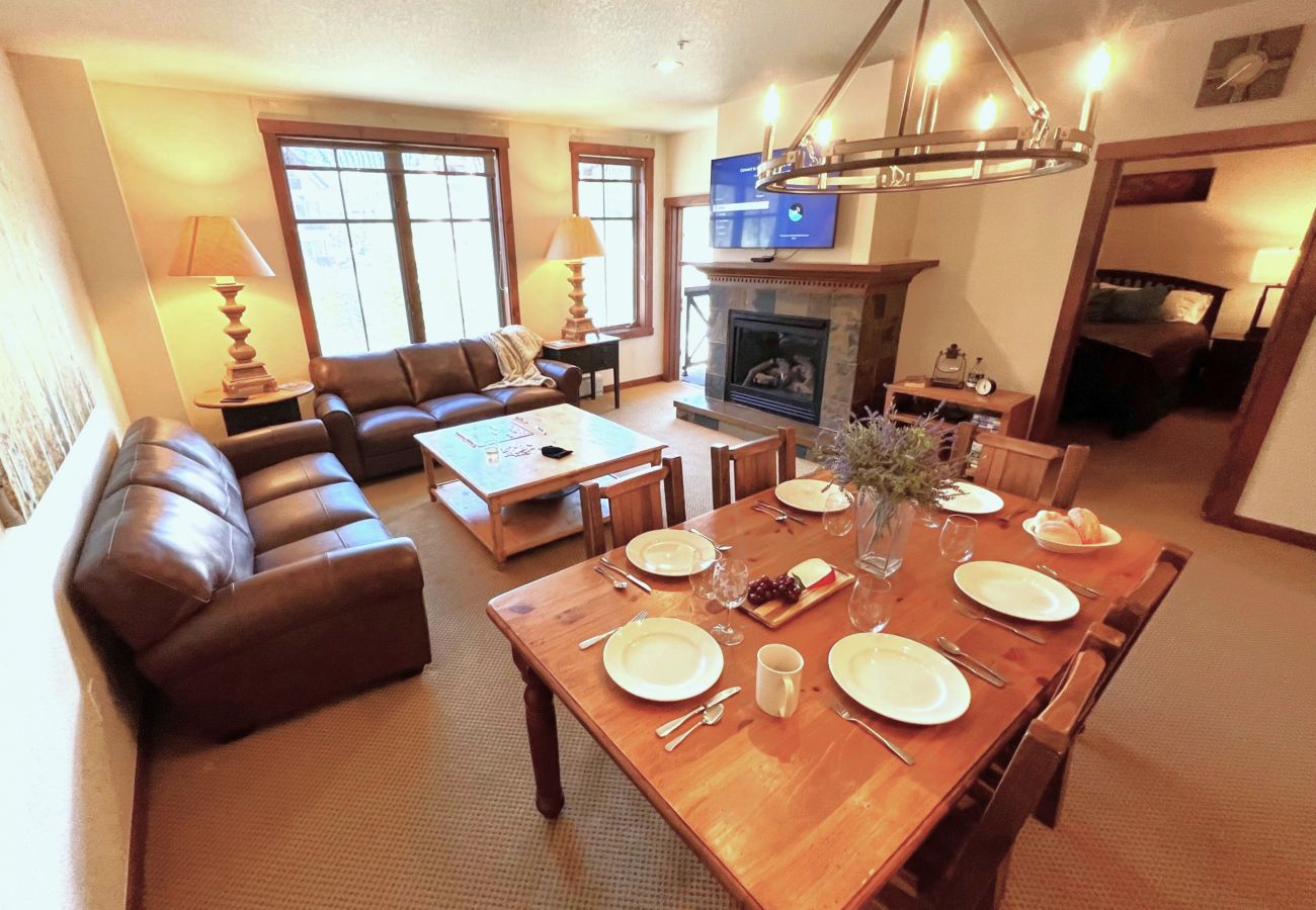 Condominium in Breckenridge - Main St Station Views! Pool+7 Hot Tubs Walk 2 Lift