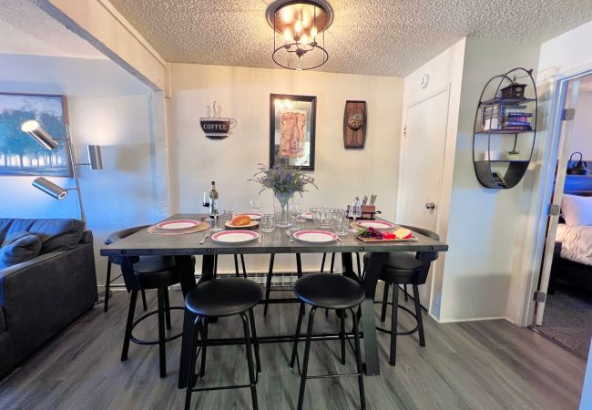 Townhouse in Breckenridge - Baldy Mountain Basecamp - Pet Friendly! - Free Shuttle Access Townhouse in Breckenridge - Baldy Mountain Basecamp - Pet Friendly! - Free Shuttle Access