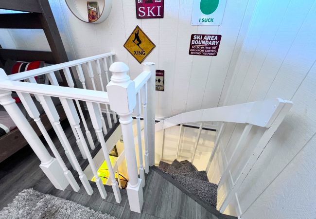 Townhouse in Breckenridge - Baldy Mountain Basecamp - Pet Friendly! - Free Shuttle Access Townhouse in Breckenridge - Baldy Mountain Basecamp - Pet Friendly! - Free Shuttle Access