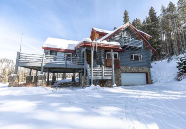 House in Breckenridge - Swan Valley Estate • Log Home • Mtn. Views • 10 min. to Breck House in Breckenridge - Swan Valley Estate • Log Home • Mtn. Views • 10 min. to Breck