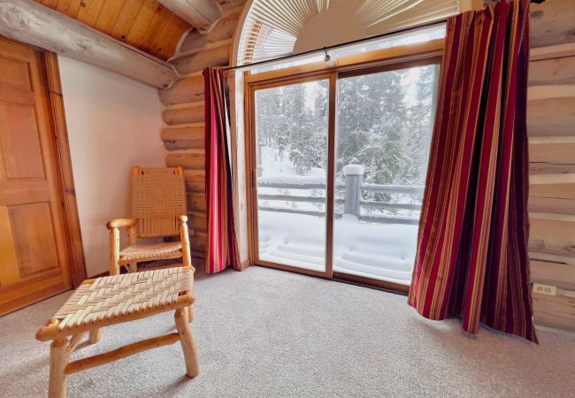 House in Breckenridge - Swan Valley Estate • Log Home • Mtn. Views • 10 min. to Breck House in Breckenridge - Swan Valley Estate • Log Home • Mtn. Views • 10 min. to Breck