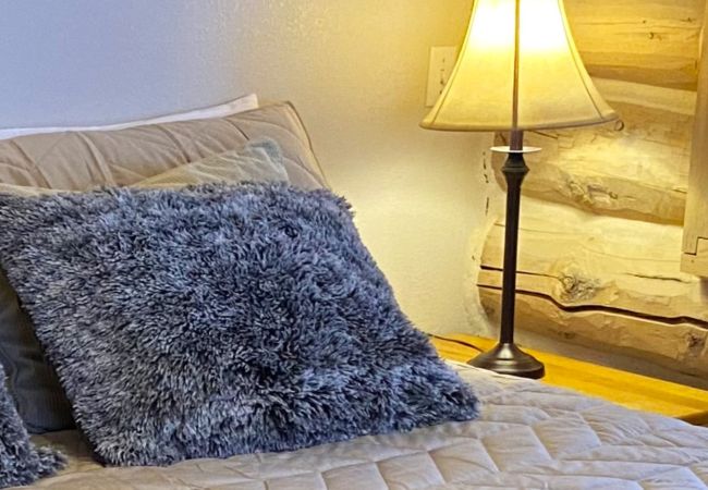 House in Breckenridge - Swan Valley Estate • Log Home • Mtn. Views • 10 min. to Breck House in Breckenridge - Swan Valley Estate • Log Home • Mtn. Views • 10 min. to Breck