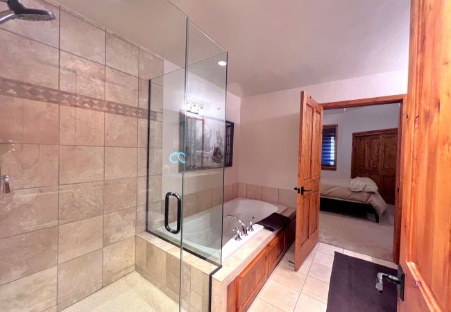 Condominium in Frisco - Timberline Cove Lakeside Condo • Mtn Views • Hot Tubs • Bike Path Condominium in Frisco - Timberline Cove Lakeside Condo • Mtn Views • Hot Tubs • Bike Path