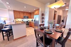 Condominium in Frisco - Timberline Cove Lakeside Condo • Mtn Views • Hot Tubs • Bike Path