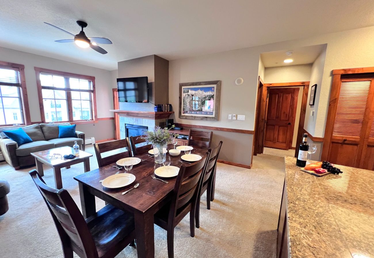 Condominium in Breckenridge - Main St Station in Breck: Ski Hike Swim Rest Play