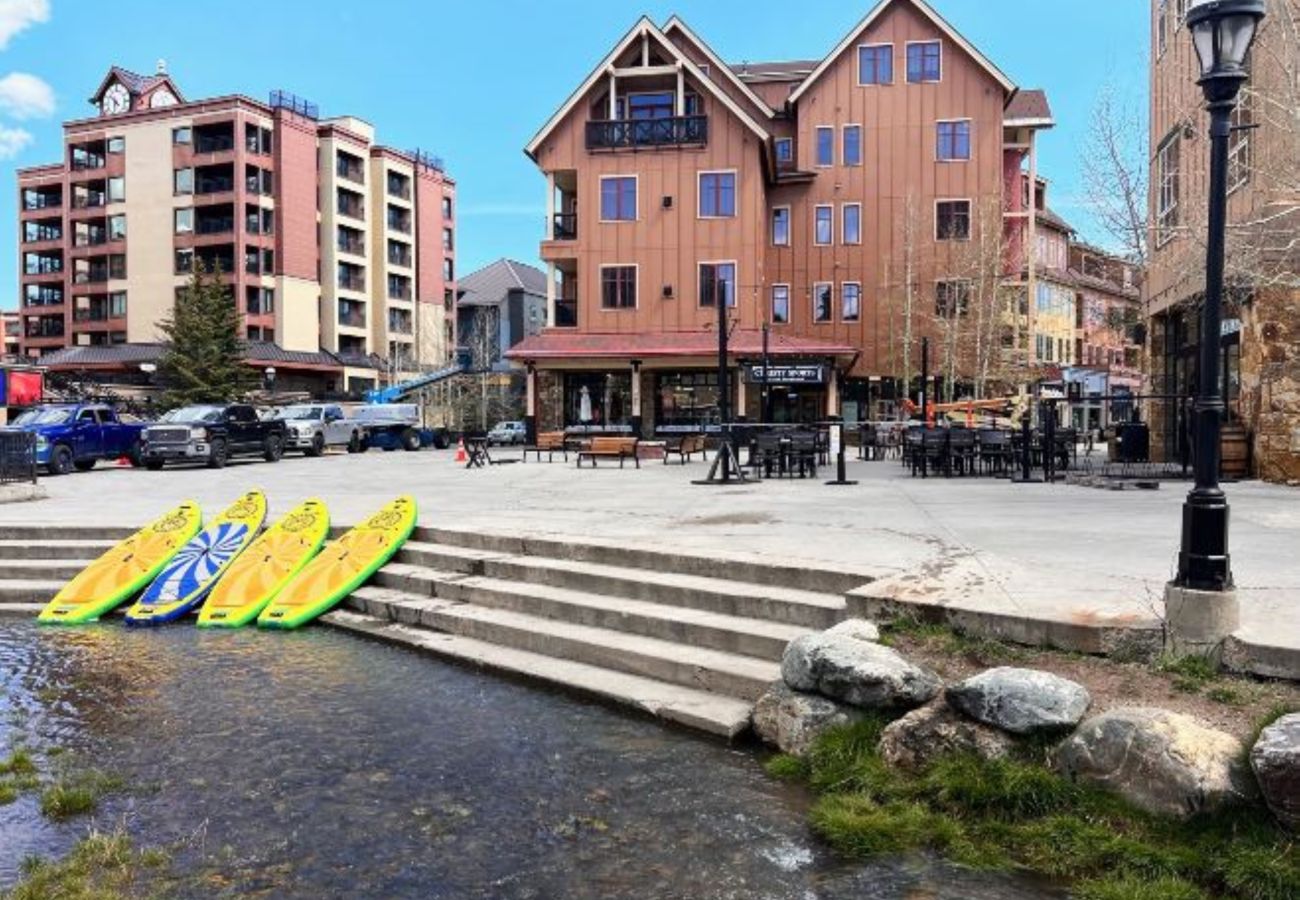 Condominium in Breckenridge - Main St Station in Breck: Ski Hike Swim Rest Play