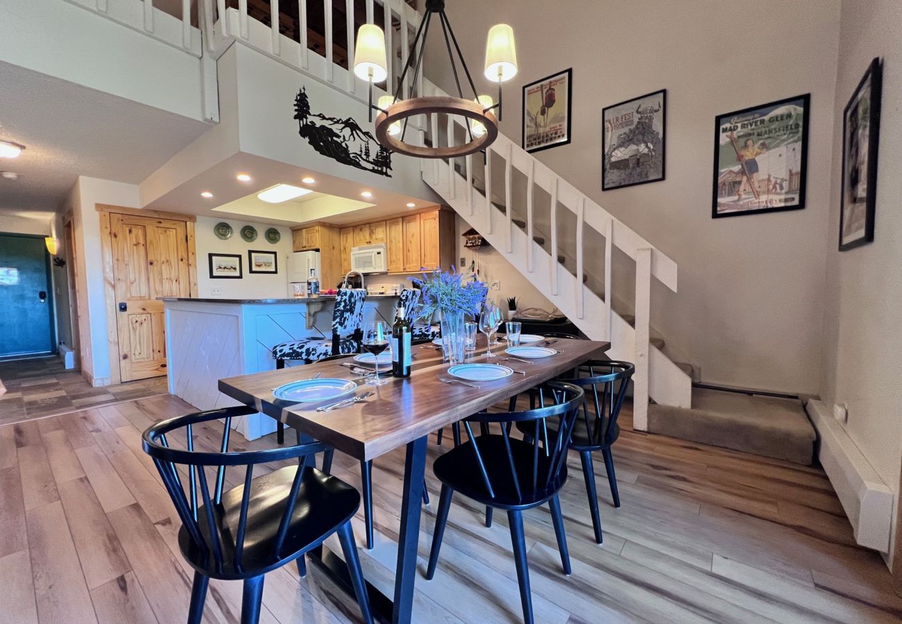 Condominium in Breckenridge - 30+ day rental near Main St Breck Slopes + Trails