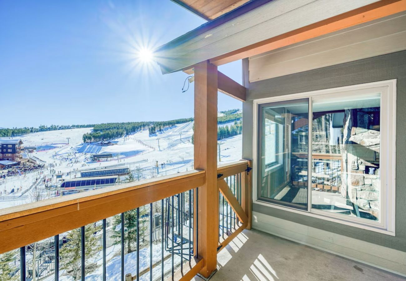 Condominium in Breckenridge - Alpine Ski-In/Ski-Out Condo with Stunning Mountain Views-Peak 7-8 