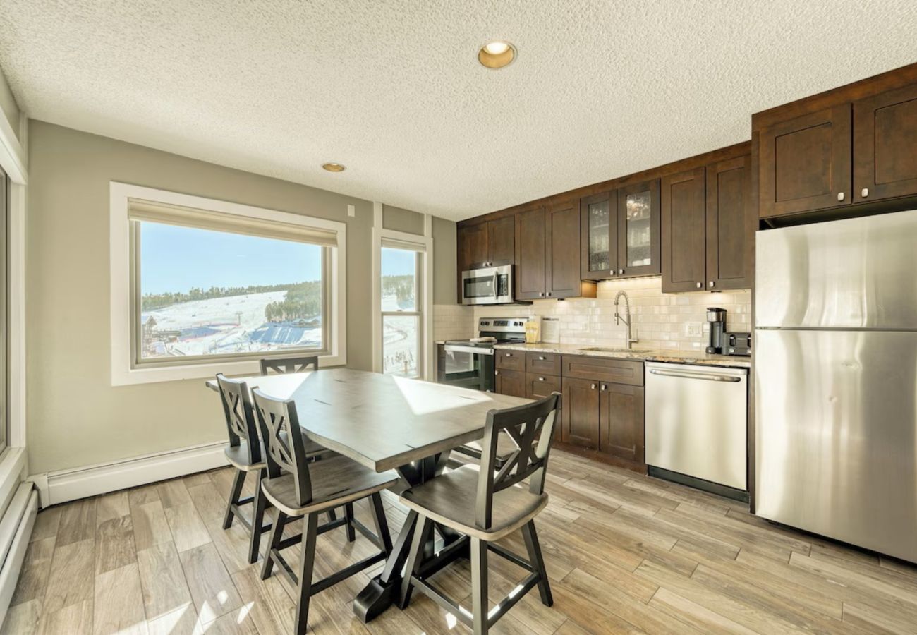 Condominium in Breckenridge - Alpine Ski-In/Ski-Out Condo with Stunning Mountain Views-Peak 7-8 
