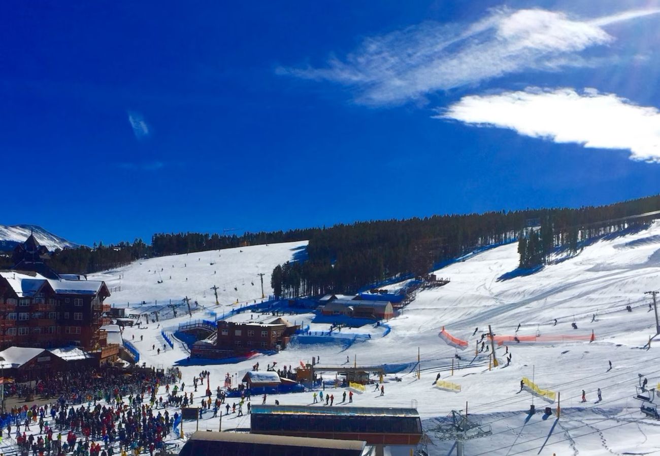 Condominium in Breckenridge - Alpine Ski-In/Ski-Out Condo with Stunning Mountain Views-Peak 7-8 