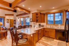 House in Breckenridge - Moonstone Lodge • Hot Tub • Spacious