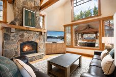 House in Breckenridge - Moonstone Lodge • Hot Tub • Spacious