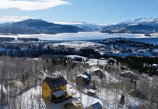 House in Silverthorne - Top-of-the-World Mtn Views | Adventure Basecamp